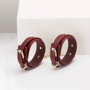 Daytona 8 Pc Deluxe Bondage Play Kit Burgundy Gold