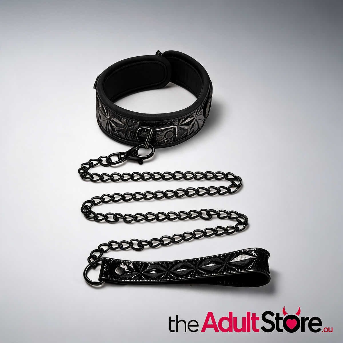 Whip Smart Diamond Collar And Leash - Black